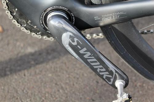 S works store tarmac fact 11r